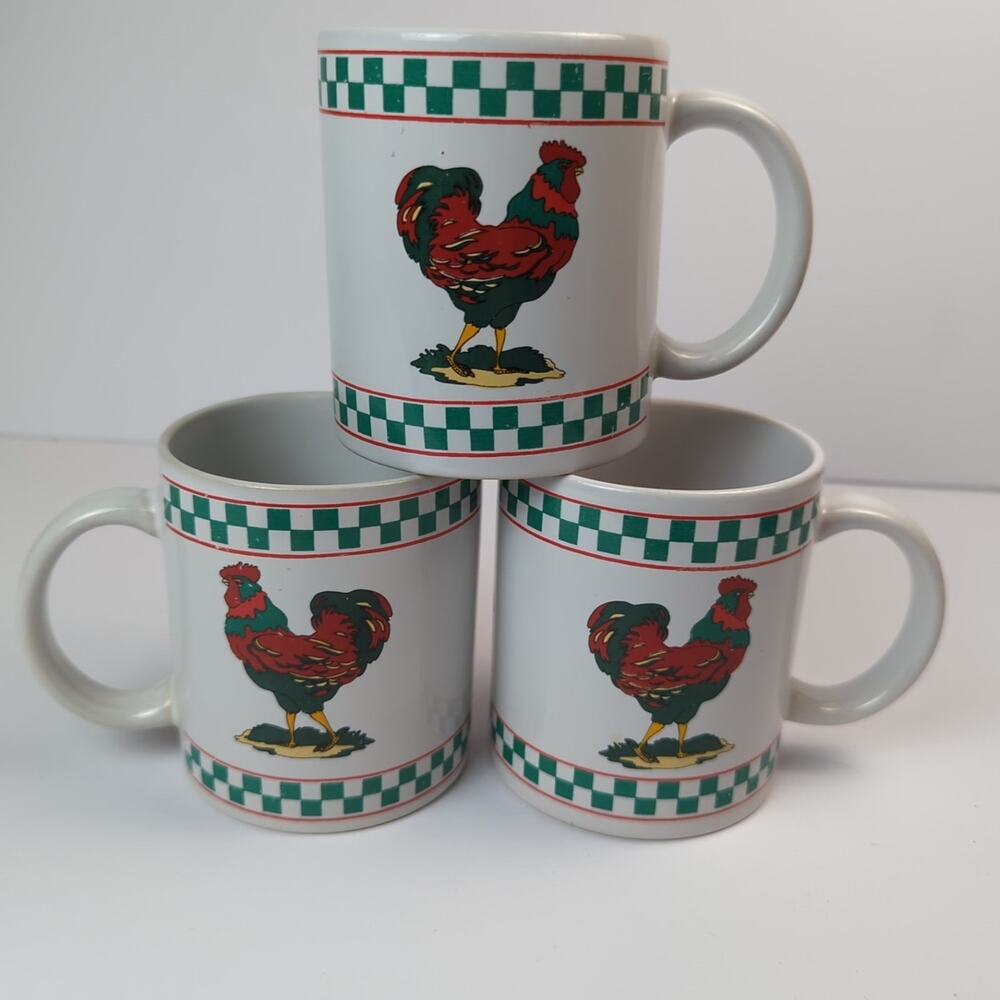 Vintage Farmhouse Rooster Coffee Mug Set White Cups Green Checkered Border - Picture 2 of 11